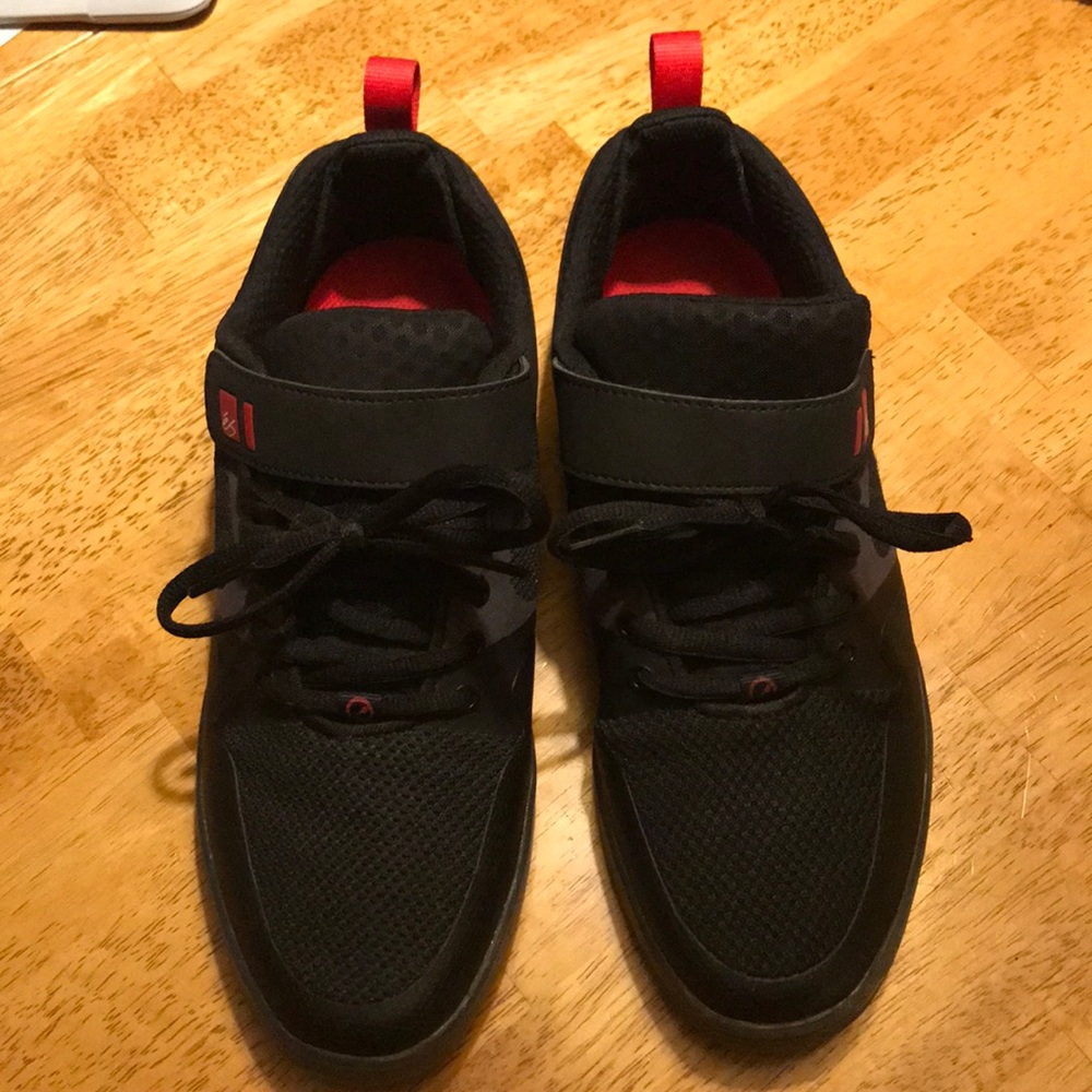 és Accel Plus Ever Stitch